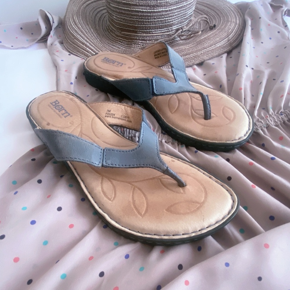 Born Amelie flip flops